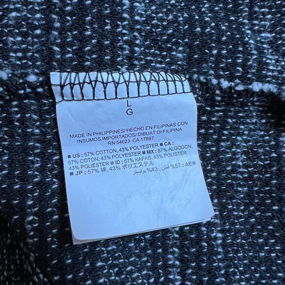 Old Navy Short Sleeve Textured  Boxy Top Size Large Minimalist Neutral Casual - Picture 5 of 5